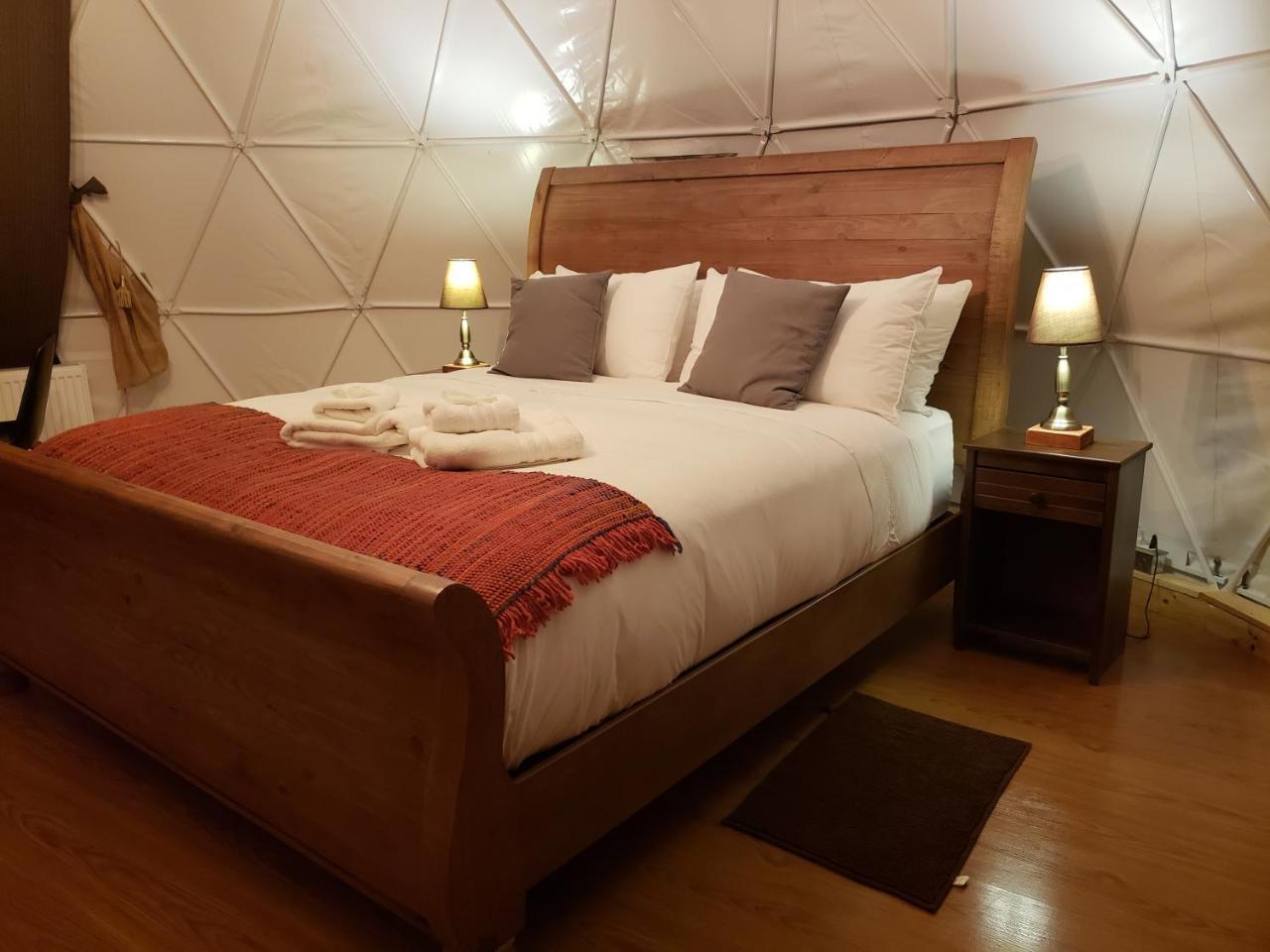 Garden Domes Villa Puerto Natales Dış mekan fotoğraf